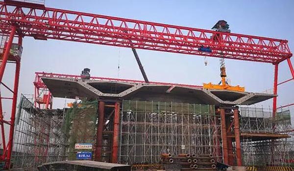 高鐵提梁機(jī)廠家
