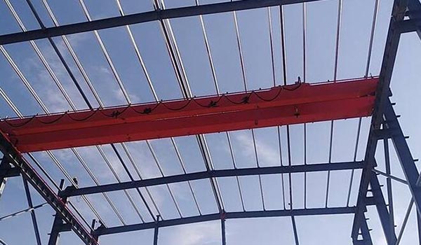 河南信陽行車行吊銷售廠家10t雙梁天車多少錢